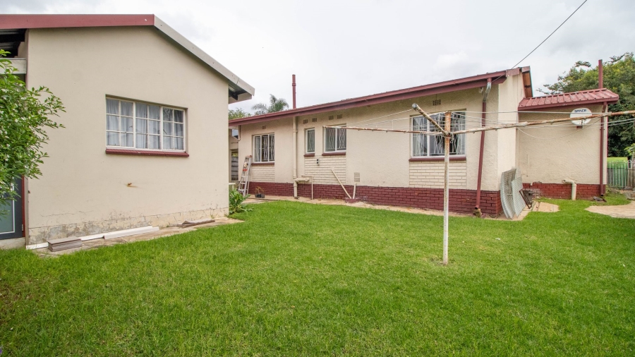 To Let 3 Bedroom Property for Rent in De Klerkshof Gauteng