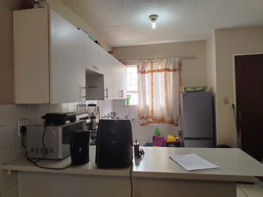2 Bedroom Property for Sale in Airport Park Gauteng