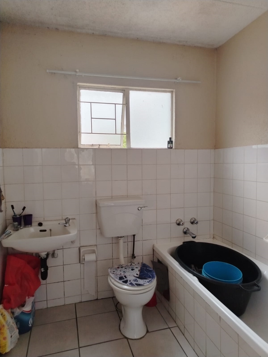 2 Bedroom Property for Sale in Airport Park Gauteng