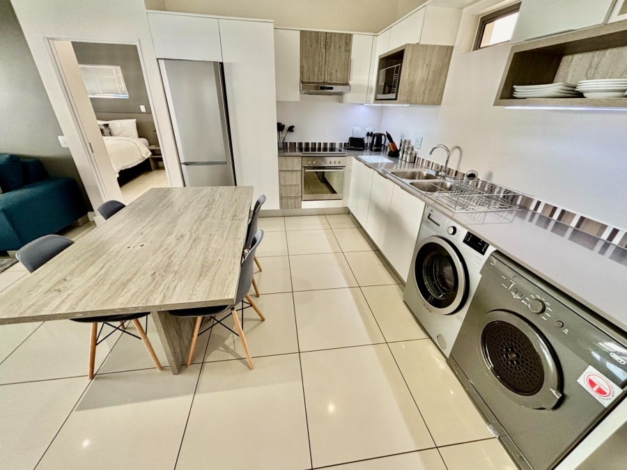 To Let 2 Bedroom Property for Rent in Rosebank Gauteng