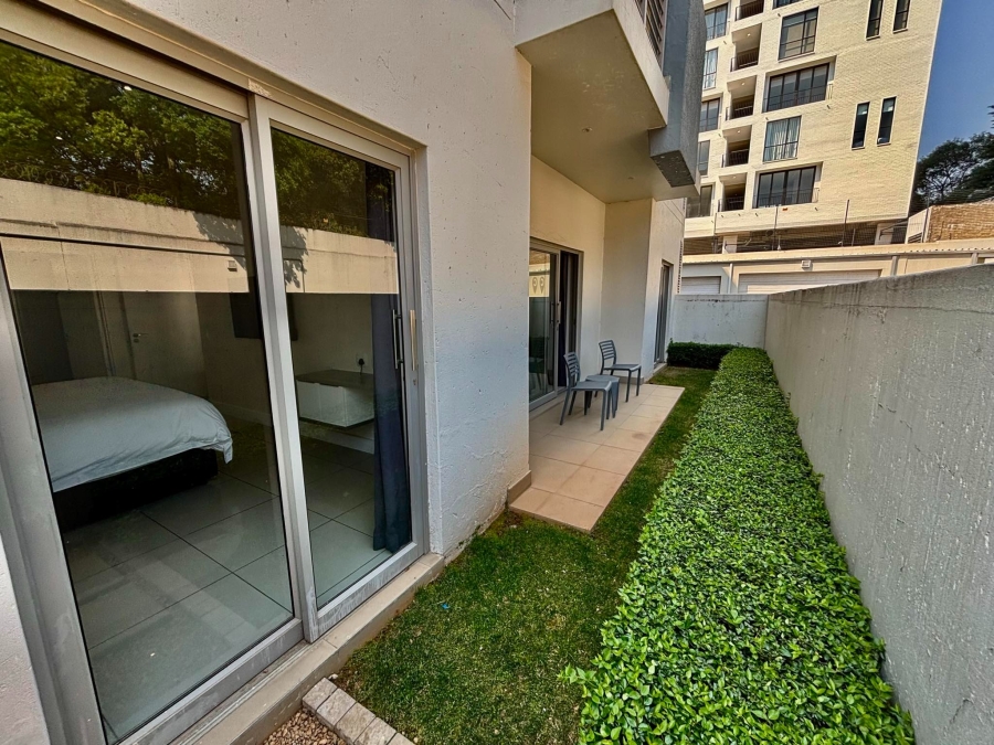 To Let 2 Bedroom Property for Rent in Rosebank Gauteng