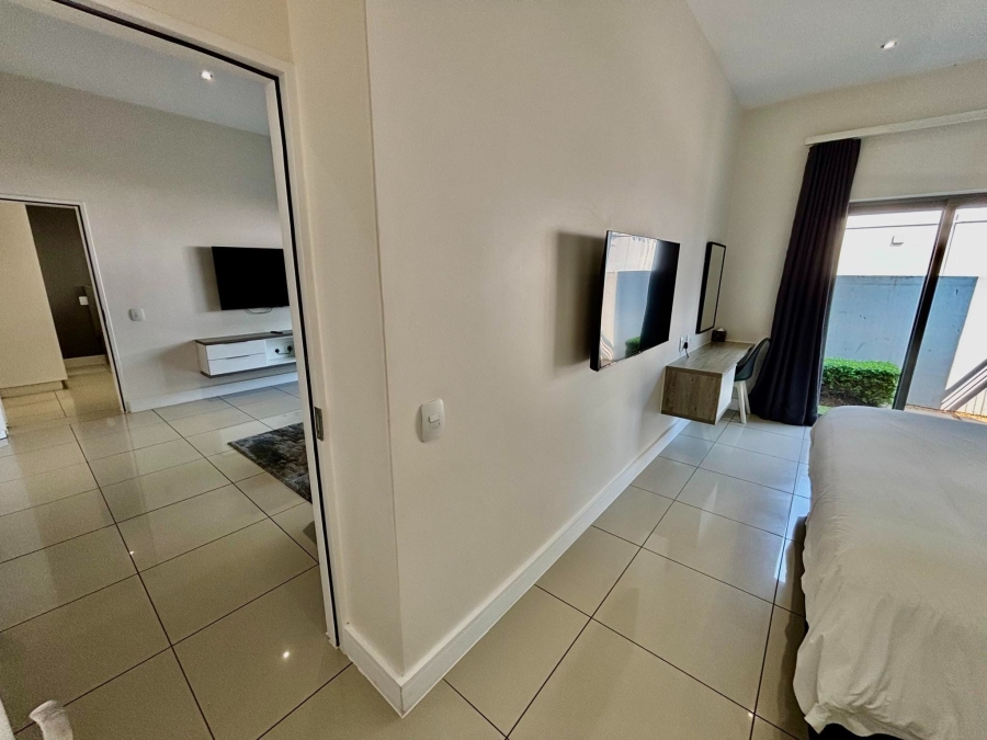 To Let 2 Bedroom Property for Rent in Rosebank Gauteng
