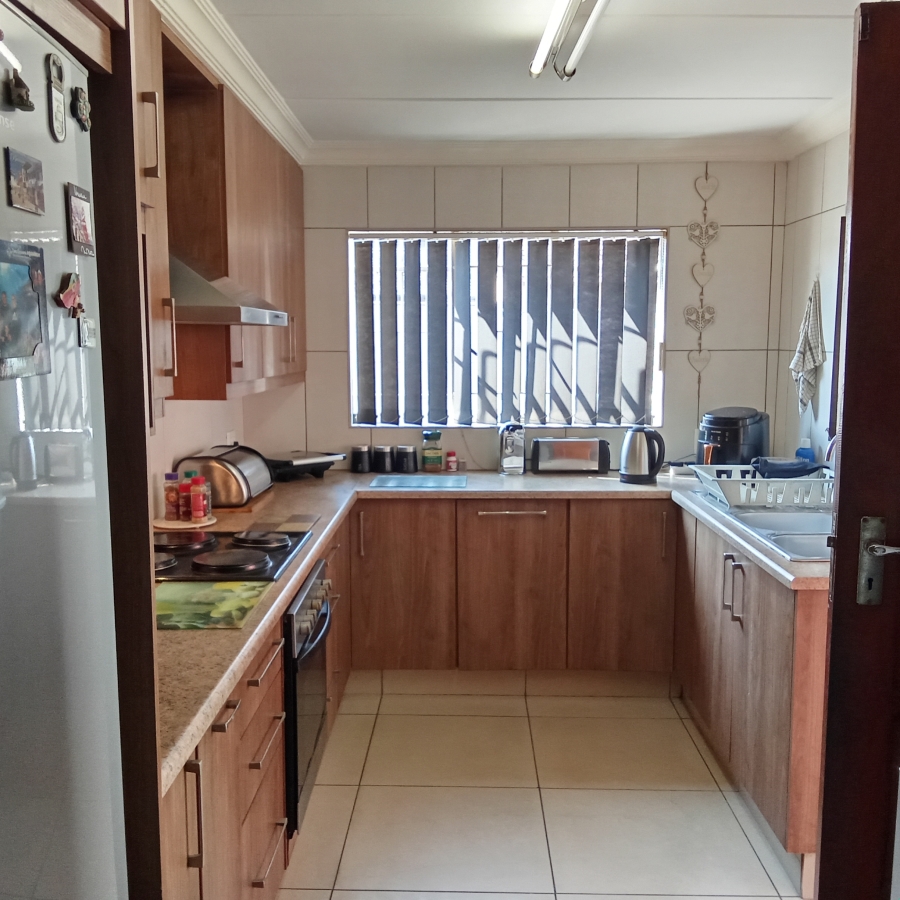 3 Bedroom Property for Sale in Witpoortjie Gauteng
