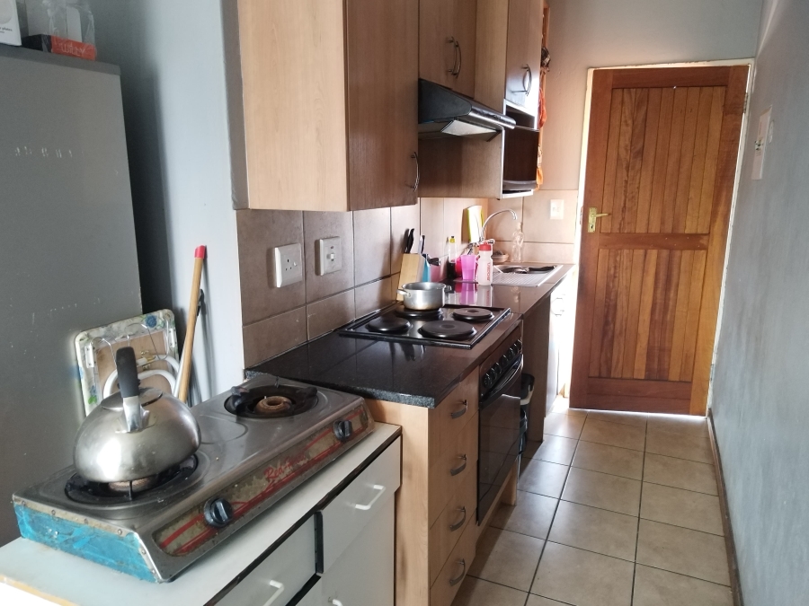 2 Bedroom Property for Sale in Allen Grove Gauteng