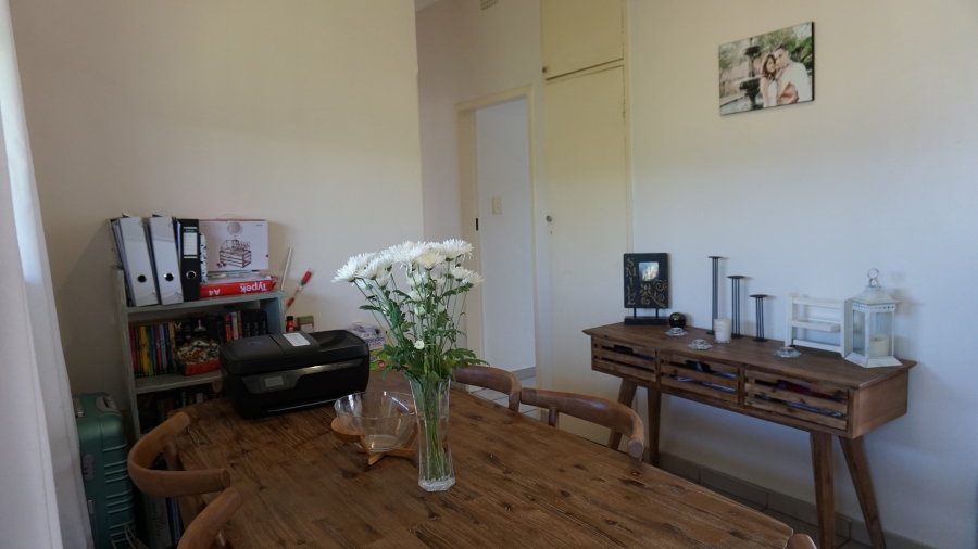To Let 2 Bedroom Property for Rent in Horizon View Gauteng