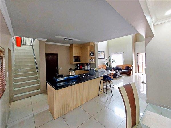 4 Bedroom Property for Sale in Bronberg Gauteng