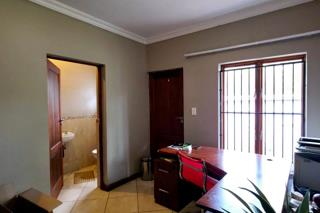 4 Bedroom Property for Sale in Bronberg Gauteng
