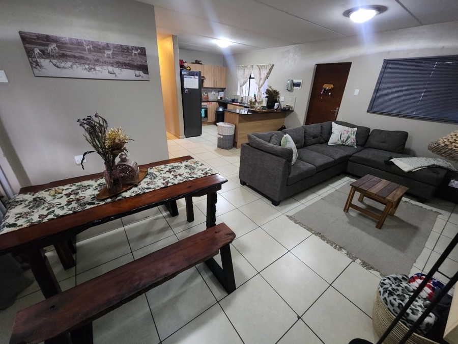 2 Bedroom Property for Sale in Ravenswood Gauteng