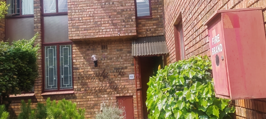 2 Bedroom Property for Sale in The Hill Gauteng