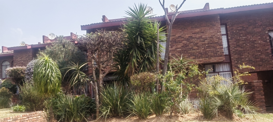 2 Bedroom Property for Sale in The Hill Gauteng