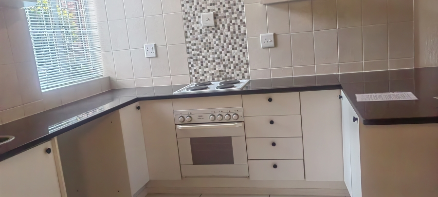 2 Bedroom Property for Sale in The Hill Gauteng