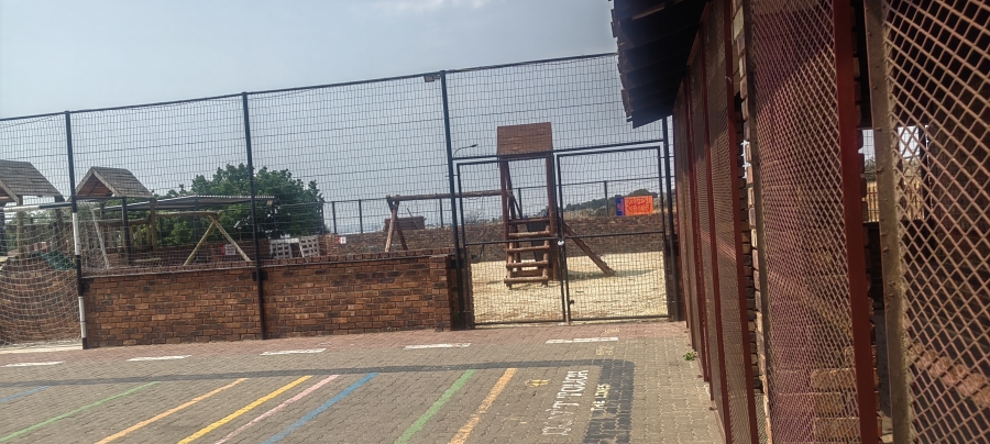 2 Bedroom Property for Sale in The Hill Gauteng