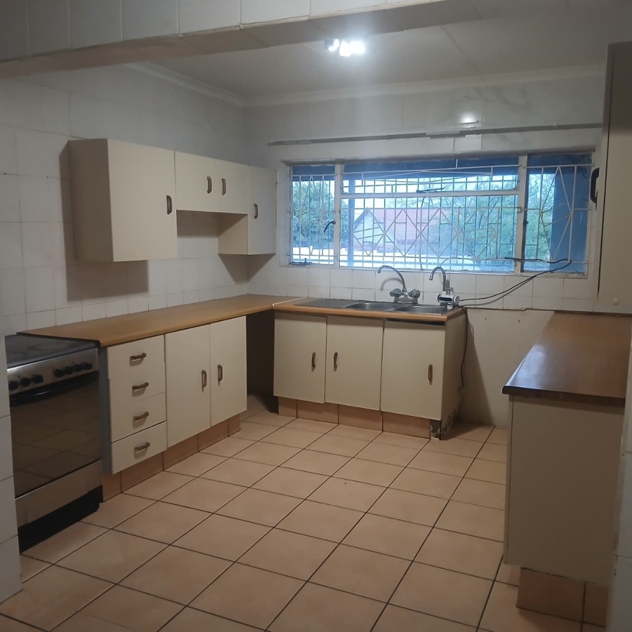 To Let 3 Bedroom Property for Rent in Visagie Park Gauteng