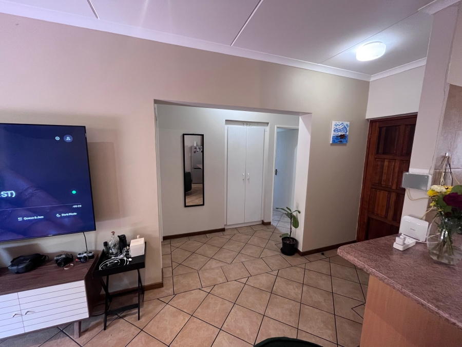 2 Bedroom Property for Sale in Khyber Rock Gauteng