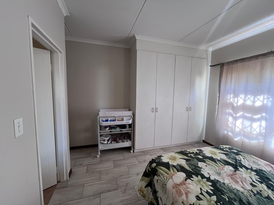 2 Bedroom Property for Sale in Khyber Rock Gauteng