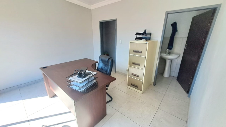 Commercial Property for Sale in Vereeniging Industrial Gauteng