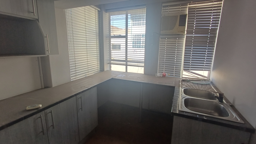 To Let commercial Property for Rent in Duncanville Gauteng