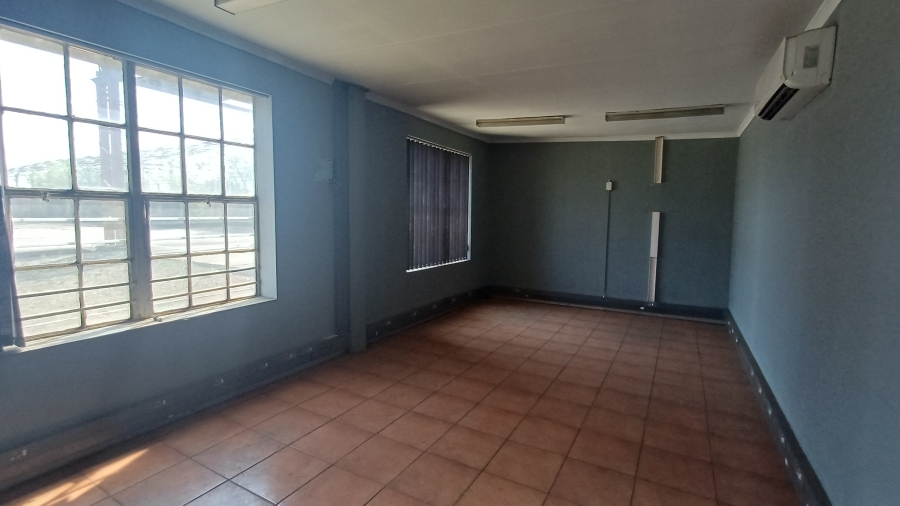 To Let commercial Property for Rent in Duncanville Gauteng