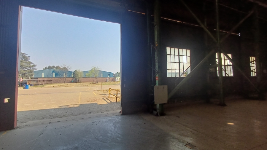 To Let commercial Property for Rent in Duncanville Gauteng