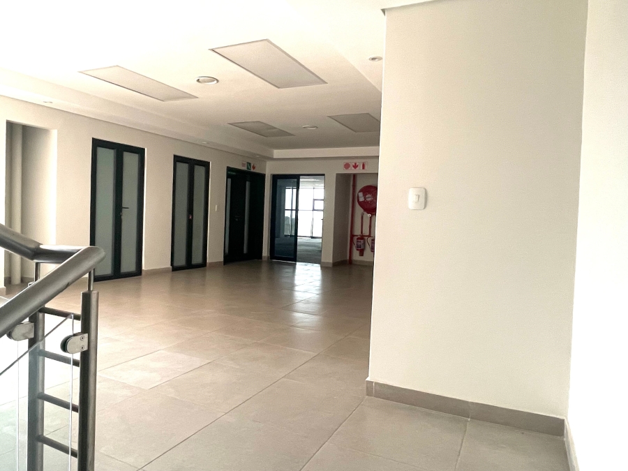 To Let commercial Property for Rent in Midridge Park Gauteng
