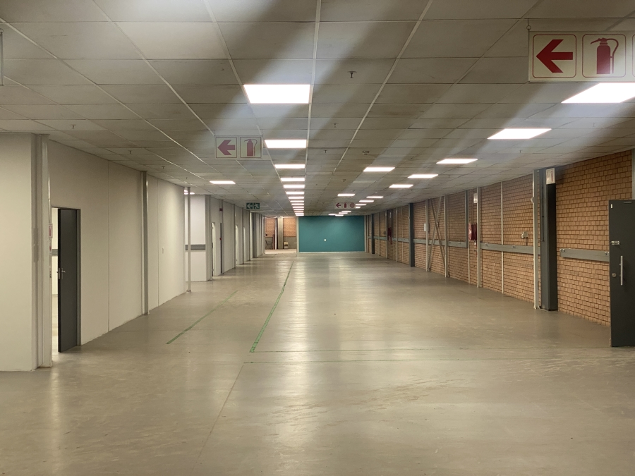 To Let commercial Property for Rent in Olifantsfontein Gauteng