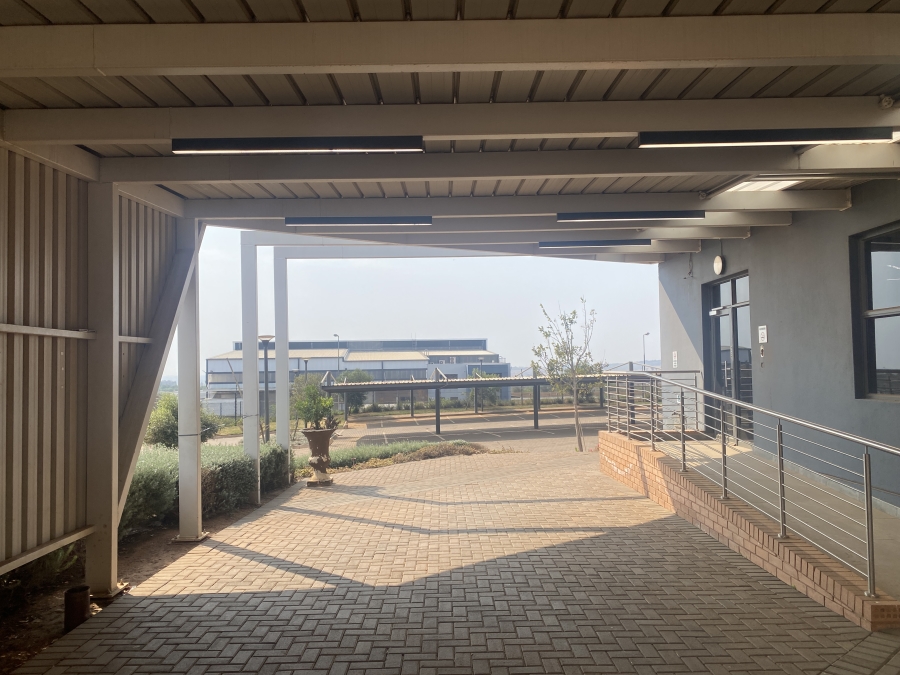 To Let commercial Property for Rent in Olifantsfontein Gauteng