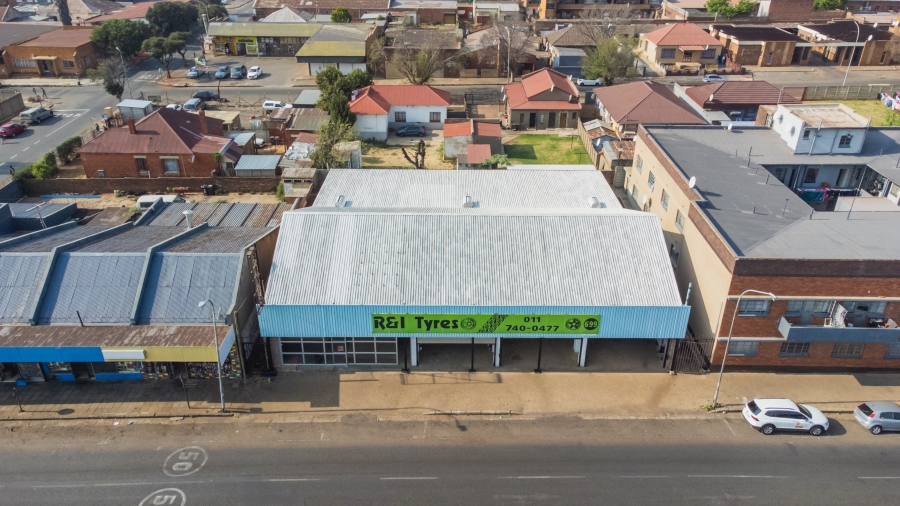 To Let commercial Property for Rent in Brakpan Central Gauteng