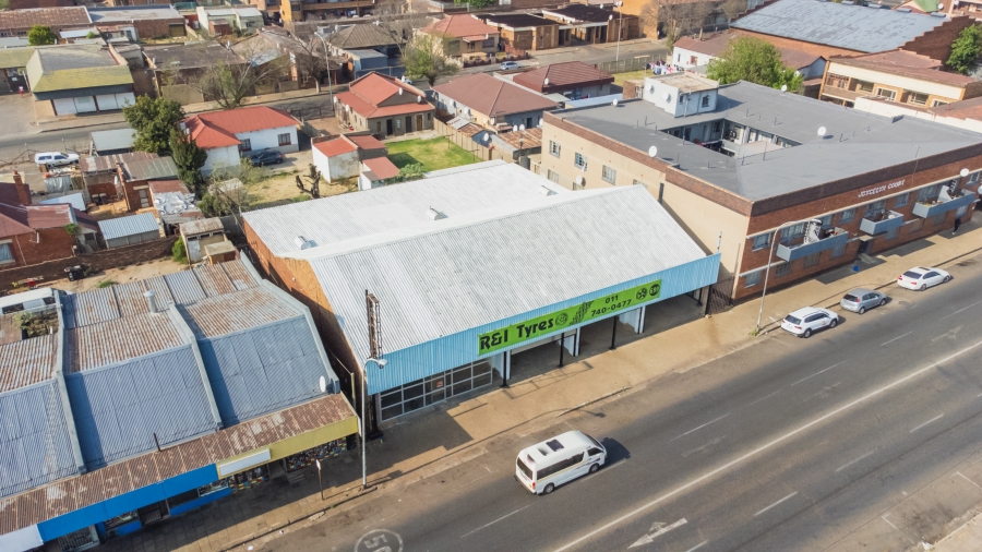 To Let commercial Property for Rent in Brakpan Central Gauteng