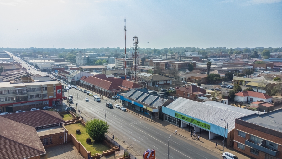 To Let commercial Property for Rent in Brakpan Central Gauteng