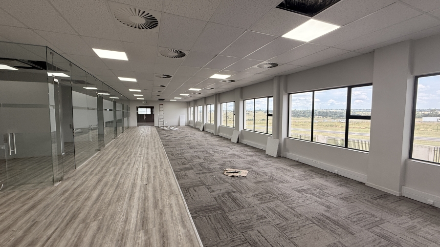 To Let commercial Property for Rent in Knoppieslaagte Gauteng