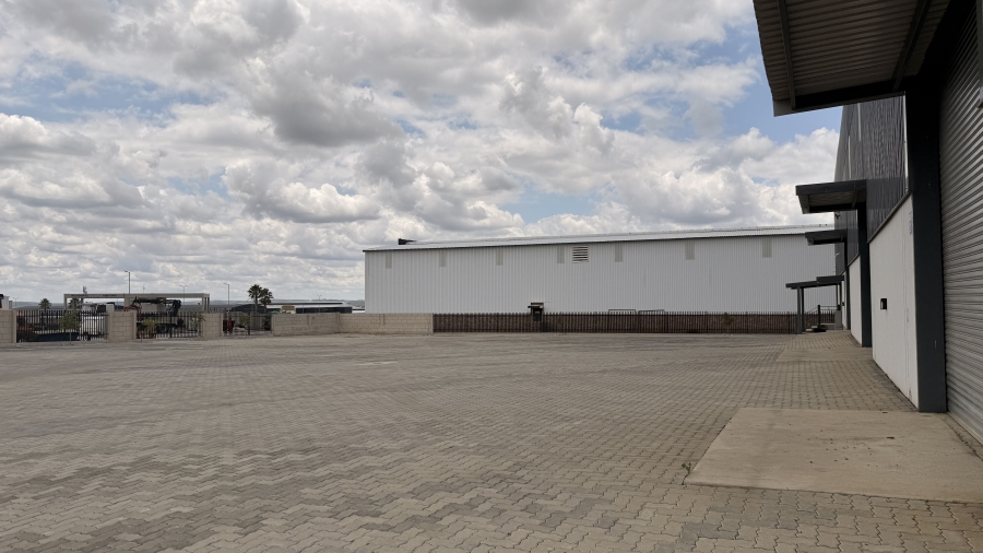 To Let commercial Property for Rent in Knoppieslaagte Gauteng