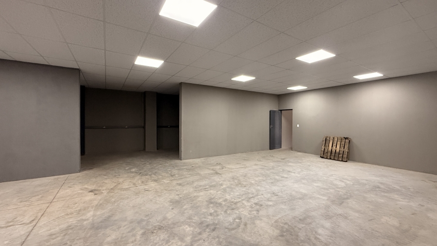Commercial Property for Sale in Knoppieslaagte Gauteng