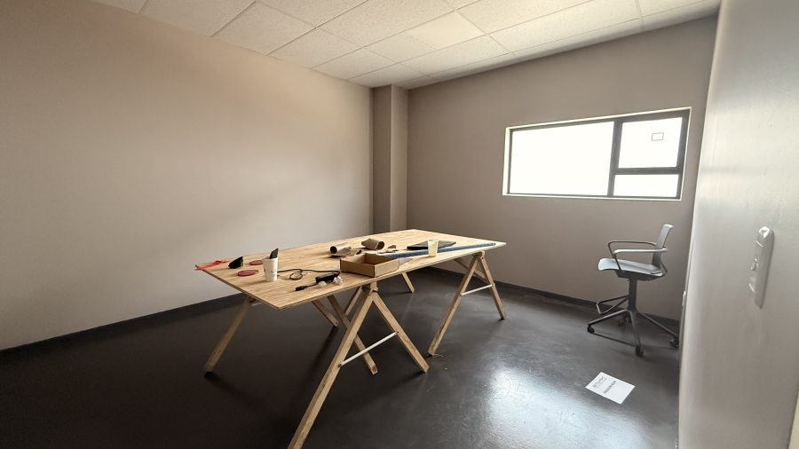 Commercial Property for Sale in Knoppieslaagte Gauteng