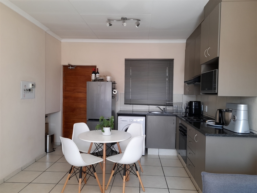 1 Bedroom Property for Sale in Barbeque Downs Gauteng