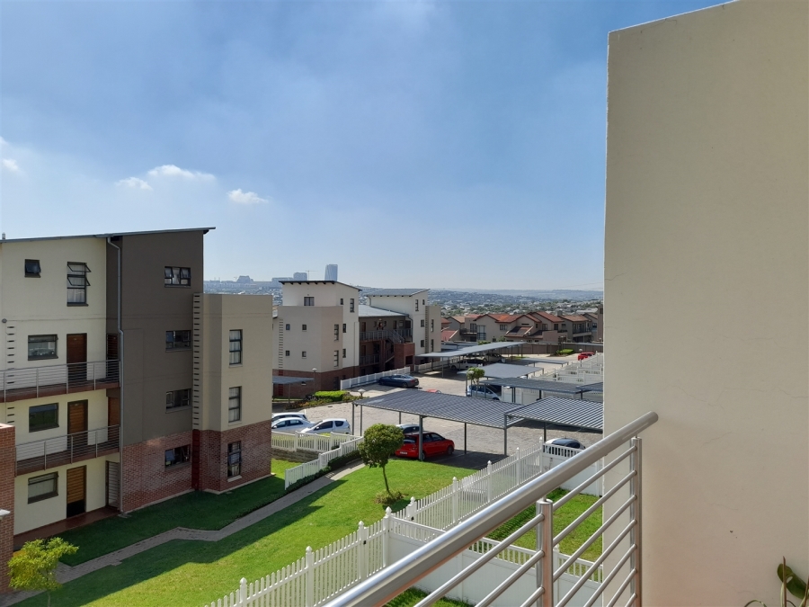 1 Bedroom Property for Sale in Barbeque Downs Gauteng