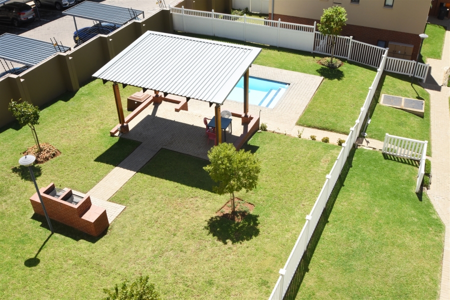 1 Bedroom Property for Sale in Barbeque Downs Gauteng