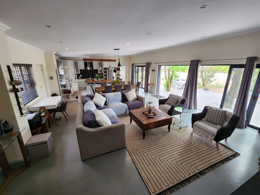 8 Bedroom Property for Sale in Randjesfontein A H Gauteng