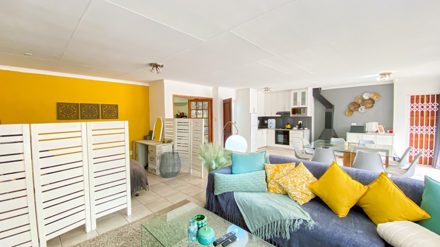 8 Bedroom Property for Sale in Randjesfontein A H Gauteng