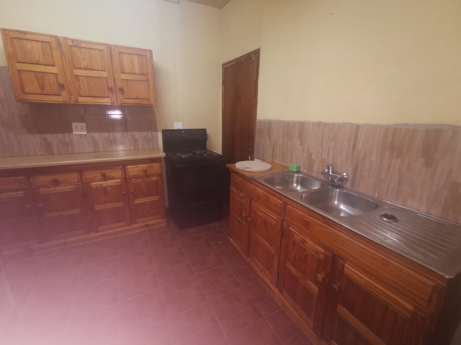 12 Bedroom Property for Sale in Amandasig Gauteng