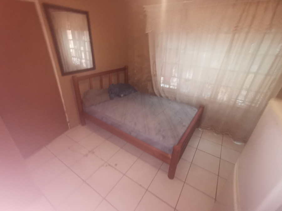 12 Bedroom Property for Sale in Amandasig Gauteng