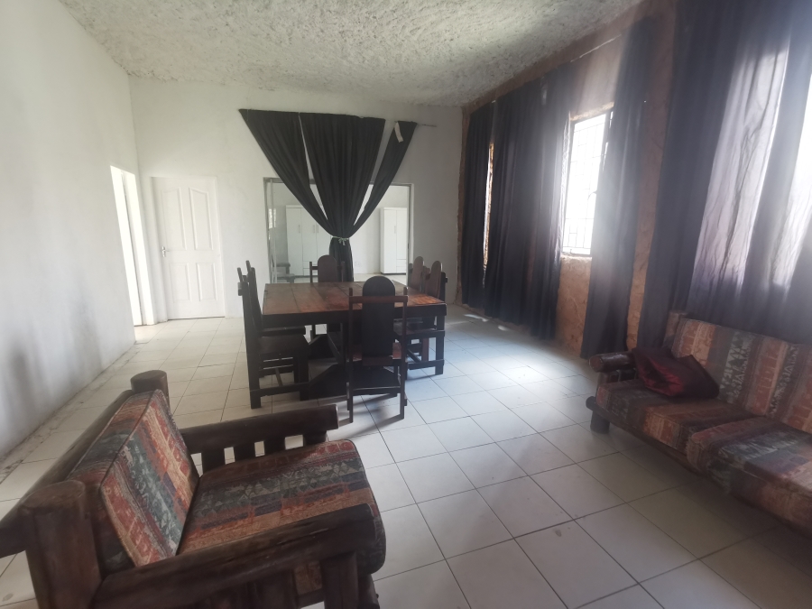 12 Bedroom Property for Sale in Amandasig Gauteng