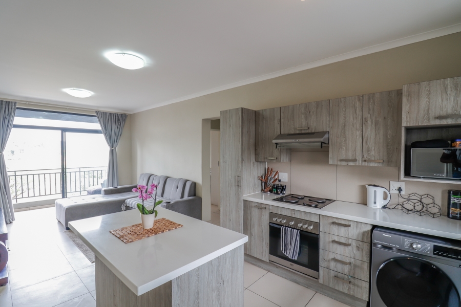 2 Bedroom Property for Sale in Erand Gardens Gauteng