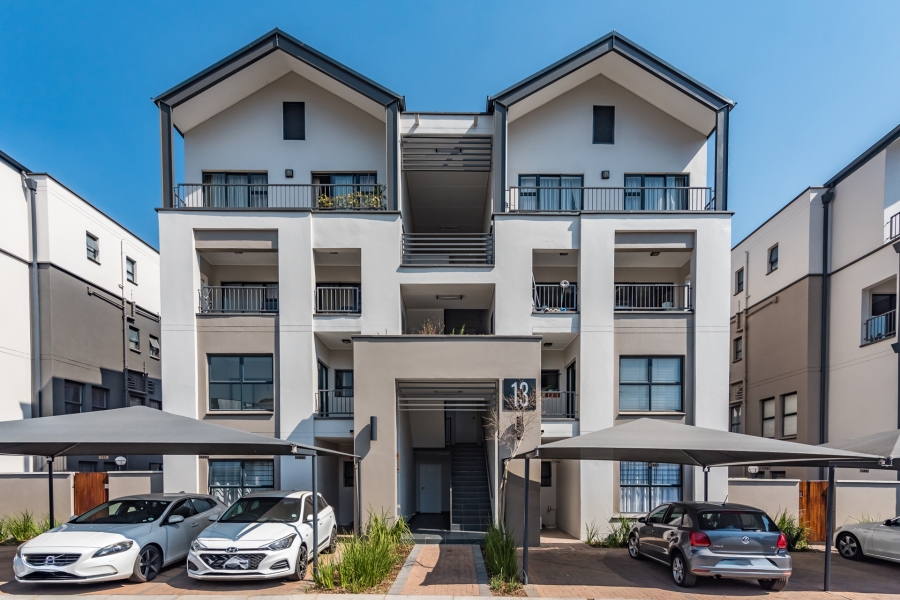 1 Bedroom Property for Sale in Waterfall Gauteng