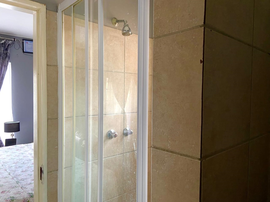 1 Bedroom Property for Sale in Braamfontein Werf Gauteng
