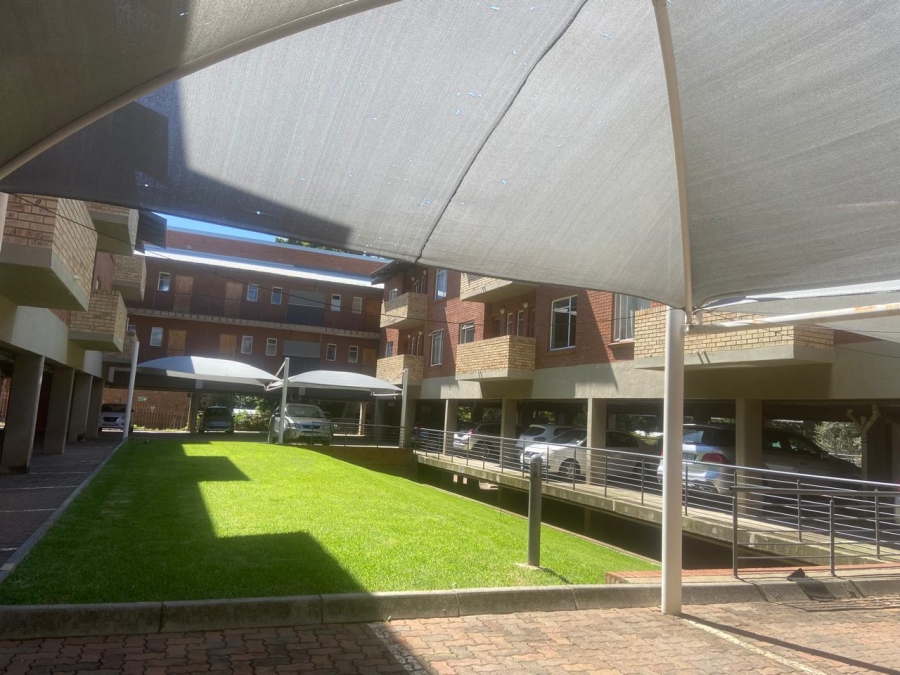 1 Bedroom Property for Sale in Braamfontein Werf Gauteng