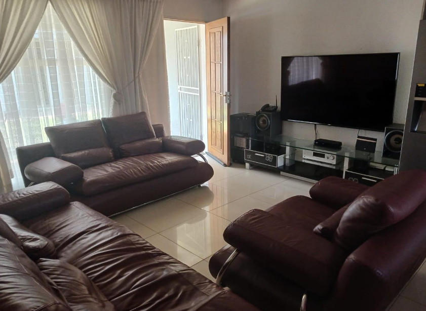 1 Bedroom Property for Sale in Germiston South Gauteng