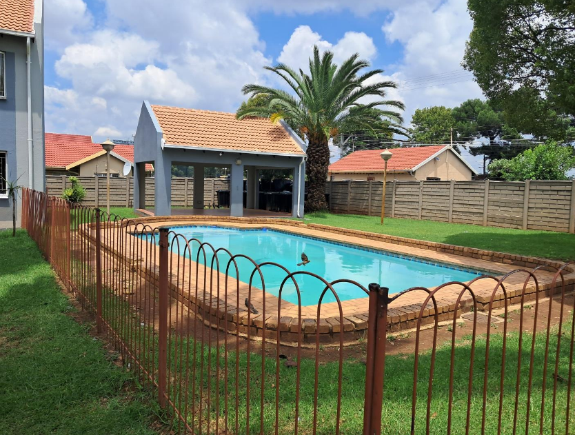 1 Bedroom Property for Sale in Germiston South Gauteng