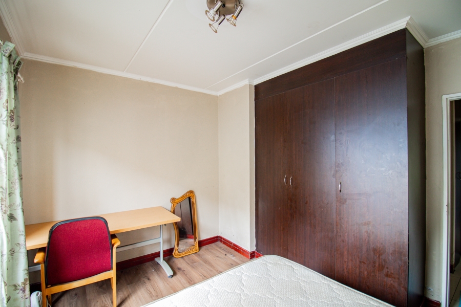 2 Bedroom Property for Sale in Erand Gardens Gauteng