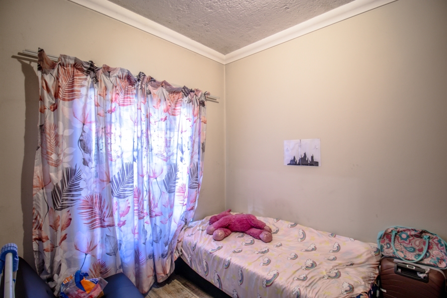 2 Bedroom Property for Sale in Erand Gardens Gauteng