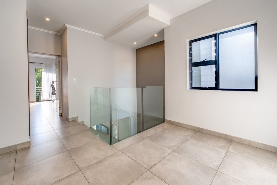 3 Bedroom Property for Sale in Bryanston Gauteng